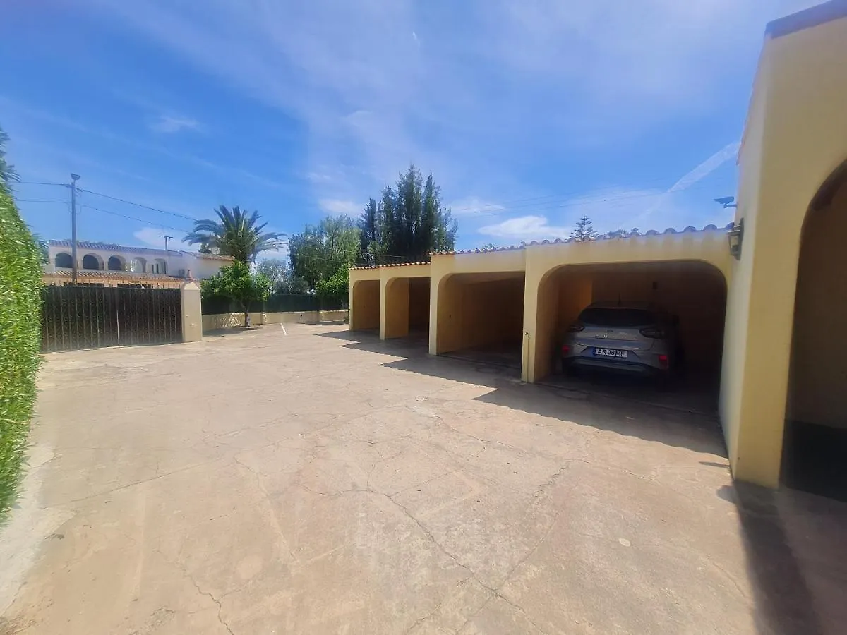 Villa Paraiso - Naturism Optional Adults Only Porches  4*, Porches (Algarve) Portugal