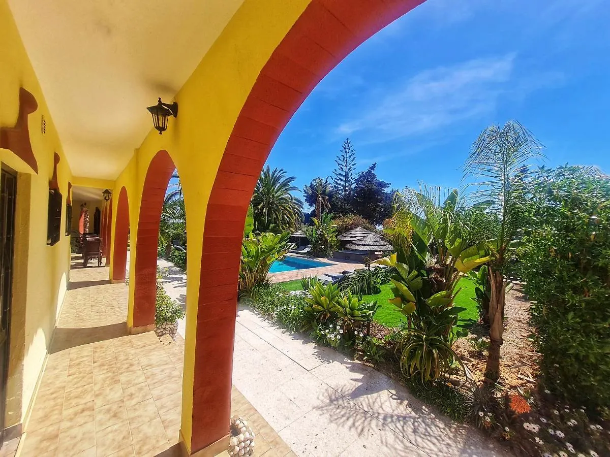 **** Bed and breakfast Villa Paraiso - Naturism Optional Adults Only Porches  Portugal